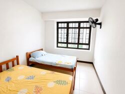 Blk 130 Yishun Street 11 (Yishun), HDB 4 Rooms #581911041